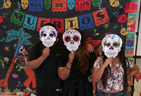 Dia de los muertos, masks on 2019