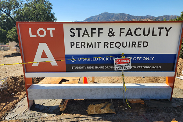 Installation of parking signs on the Verdugo Campus 