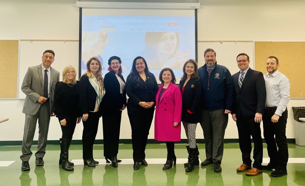 Assemblywoman Wendy Carrillo Visits Garfield Campus