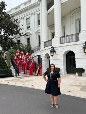 Ms. Santana Goes to Washington