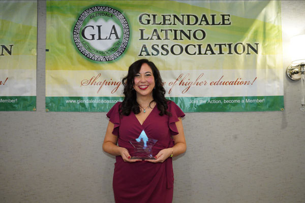 Library's Jennifer Quinonez-Skinner Named GLA's Woman of the Year