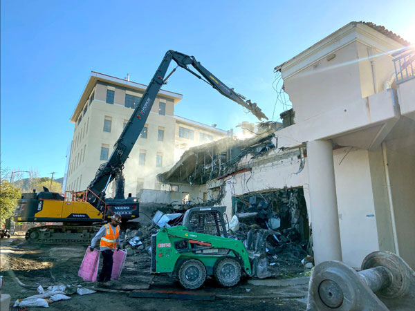 Arroyo Seco and Santa Barbara Demolition Begins